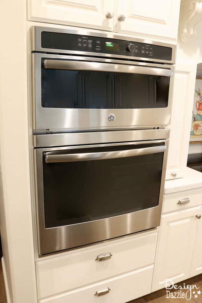 Convection Oven Microwave Combination - A Double-Oven Alternative www.DesignDazzle.com