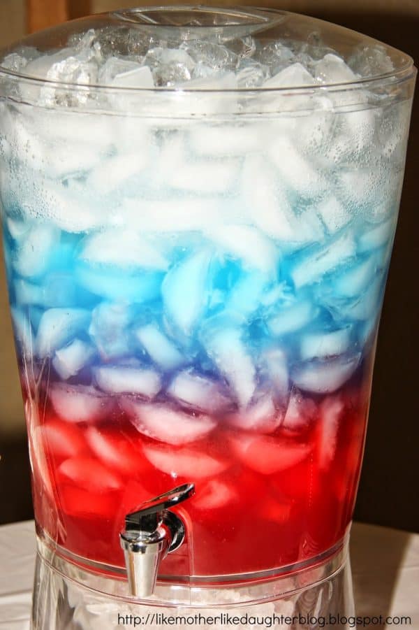Layered Punch for the 4th of July! Perfectly Patriotic Food for the 4th!