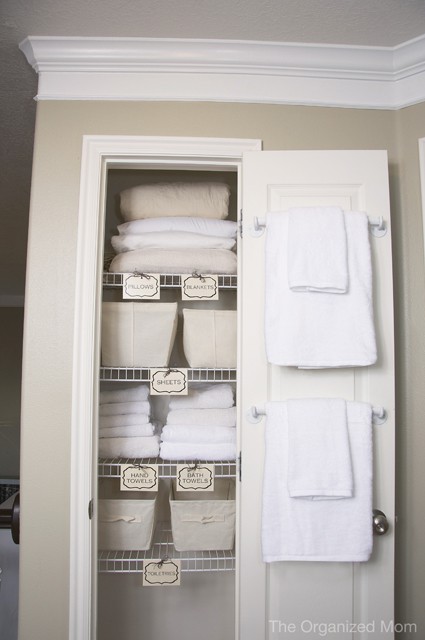 Guest Linen Closet! Extra things a guest will need! Genius Guest Room Ideas.