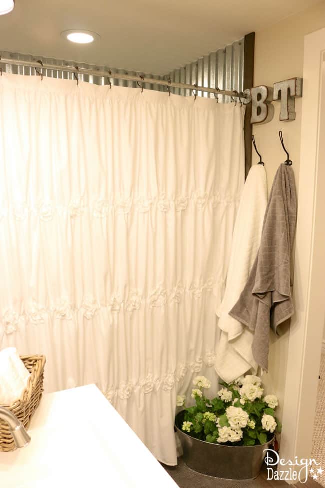  Farmhouse bathroom IKEA style! There is just something about a farmhouse that is homey and inviting. Majority of the decorations used is from IKEA | Design Dazzle