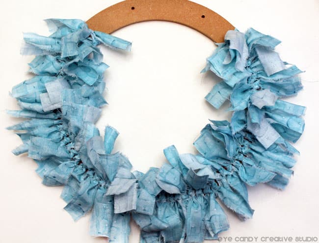 Anchor-Rag-Wreath-Tied-Fabric-Strips