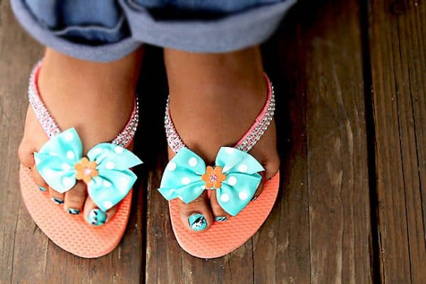 Decorated flip flops as a summer craft activity