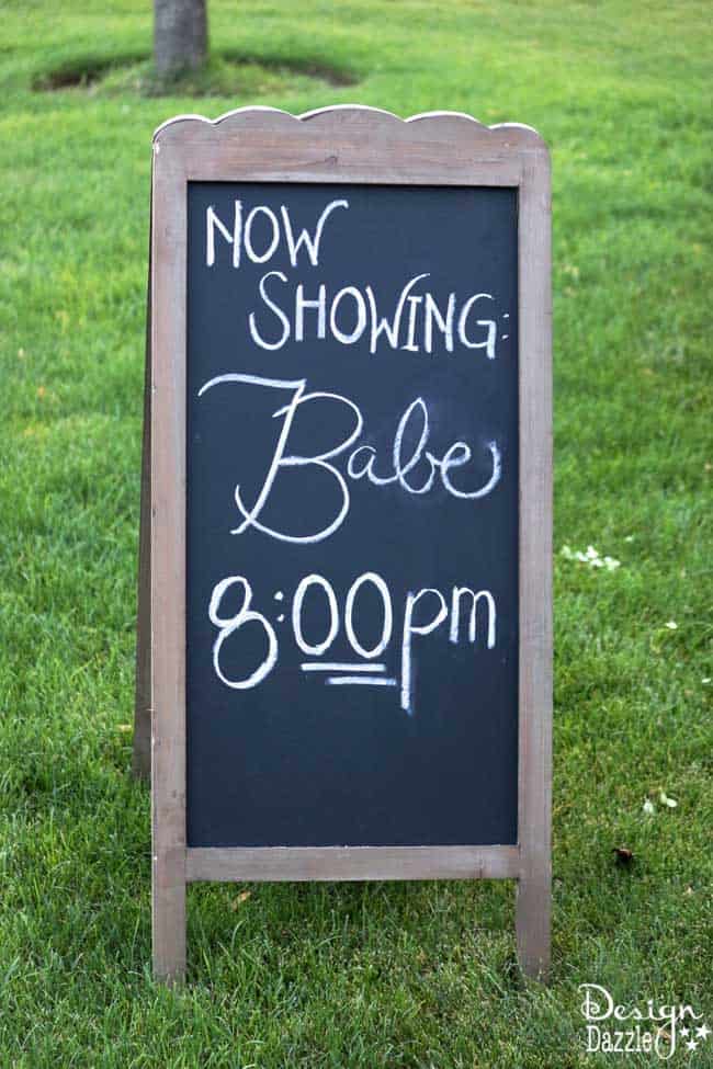 Hosting an Outdoor Movie in 5 Simple Steps www.DesignDazzle.com