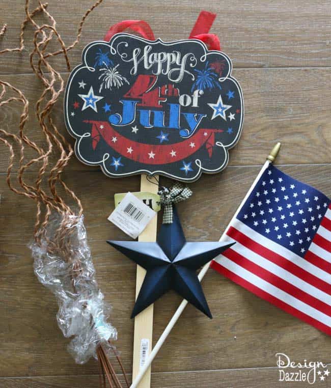 I took an old umbrella and re-purposed it into a fun and festive Umbrella 4th of July Door Decor that makes a great welcome door hanger. | Design Dazzle