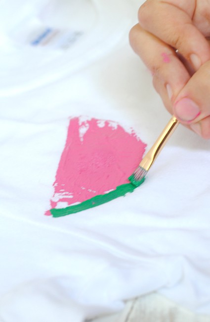 Painting rind on watermelon