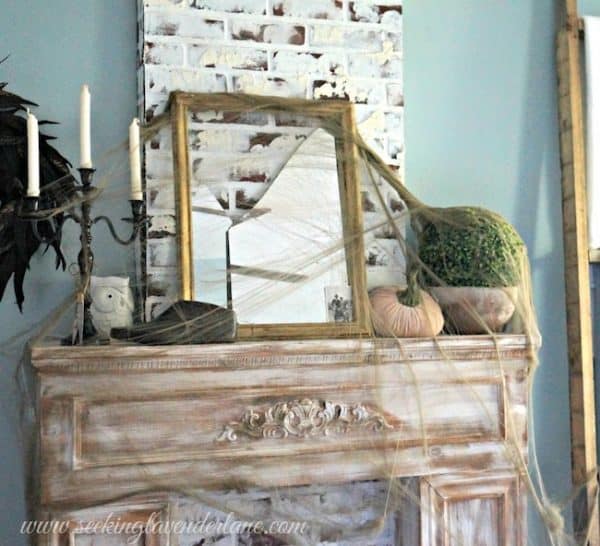 10 of my favorite Halloween mantle ideas that are elegant with a dash of spooky and a pinch of fun! | DIY halloween mantles | decorating for halloween | halloween home decor ideas | easy halloween mantle ideas | trendy halloween mantle decor || Design Dazzle