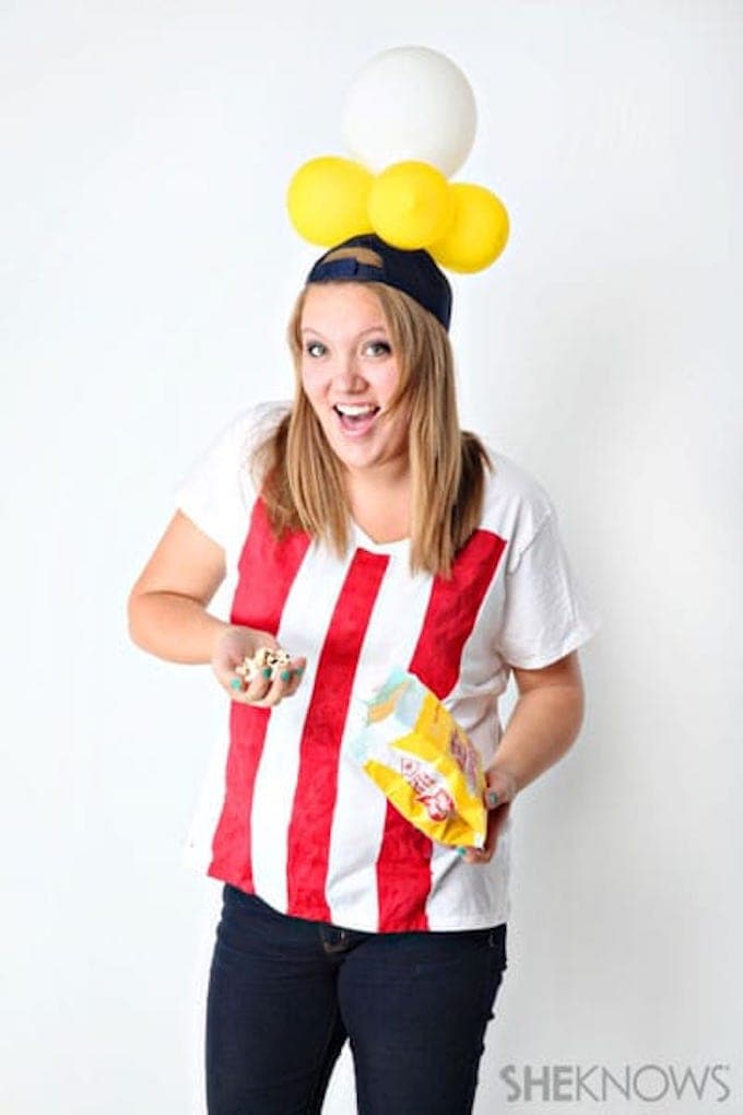 10 of my very favorite DIY food themed Halloween costumes that are cute, simple, and easy to make. You would never guess that they are homemade! | DIY halloween costumes | homemade halloween costumes | food themed halloween costumes | halloween costume ideas | what to wear for halloween || Design Dazzle