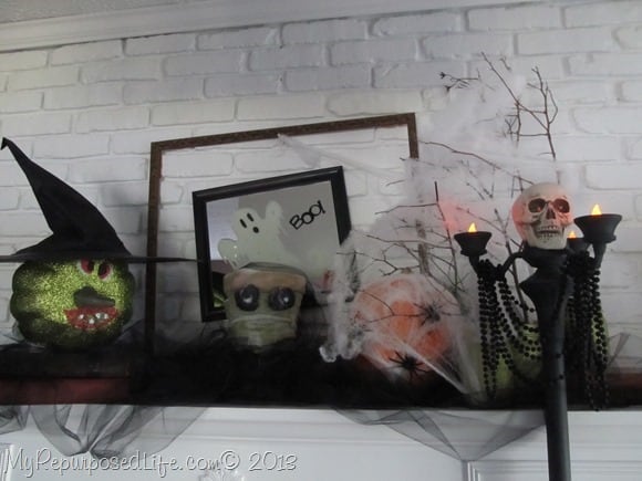 10 Halloween decorations that your kids will enjoy looking at and helping you make | Design Dazzle