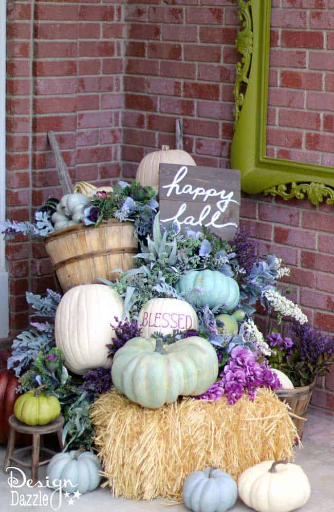 Fall pumpkin porch decor in plums, purples, blues and greens! Super cute DIY decorating ideas for 2018 fall! #fallfrontporch #frontdoordecoration #frontporchideas #fall || Design Dazzle