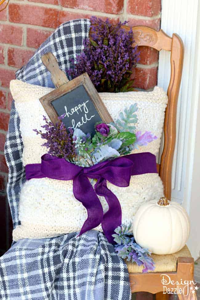 Fall pumpkin porch decor in plums, purples, blues and greens! Super cute DIY decorating ideas for 2018 fall! #fallfrontporch #frontdoordecoration #frontporchideas #fall || Design Dazzle