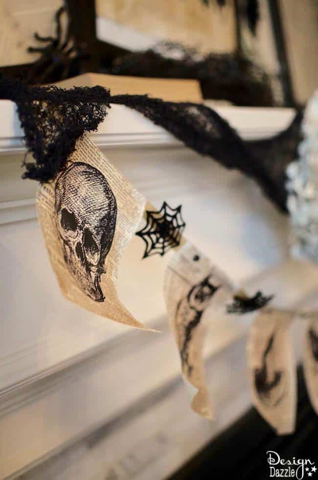 How to create a gorgeous Halloween mantel in under 5 minutes! | easy halloween mantel | halloween mantel decor | mantel decor for halloween | quick halloween decor | halloween home decor ideas || Design Dazzle