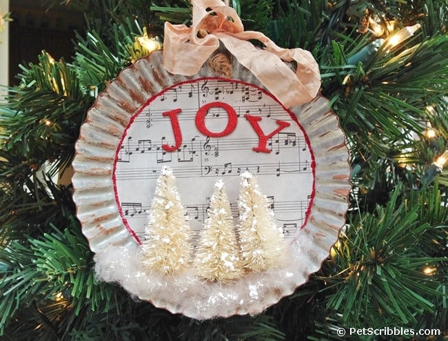 How to make a charming tart tin ornament