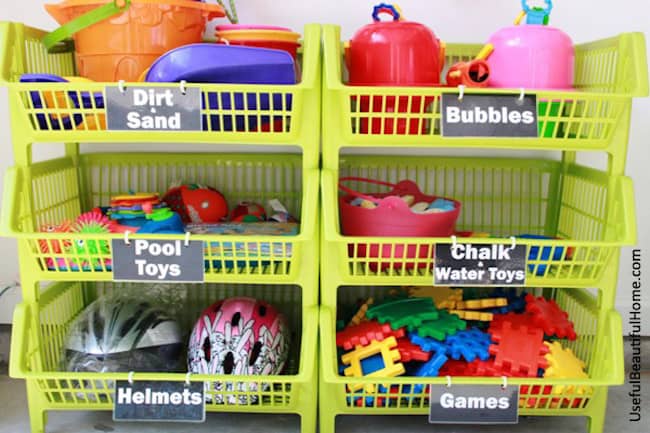 Keeping kids' toys organized can be so hard! So I have round up 9 amazing ideas to help you figure out what to do with every single toy in your house! | Design Dazzle