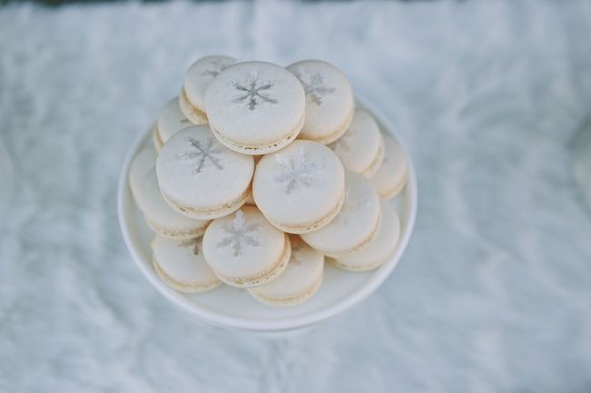 A gorgeous wintery snowflake party! | Design Dazzle