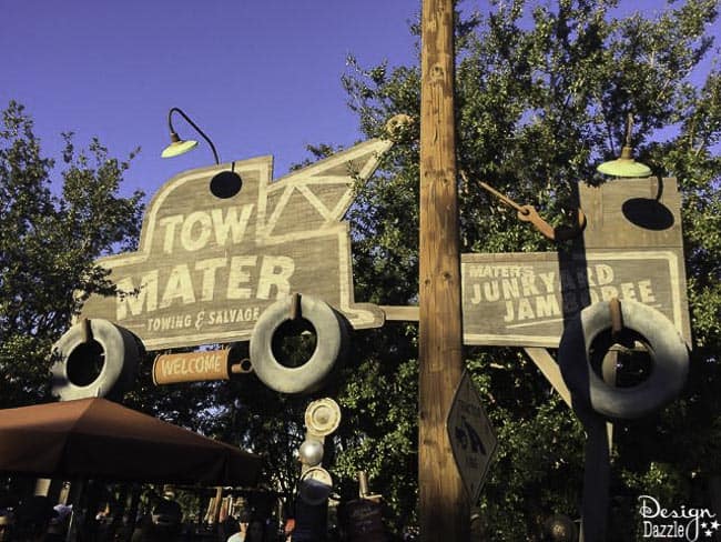No matter how old you are, Disneyland is always fun, which makes it the perfect place for a family trip full of lots of different ages! | Design Dazzle