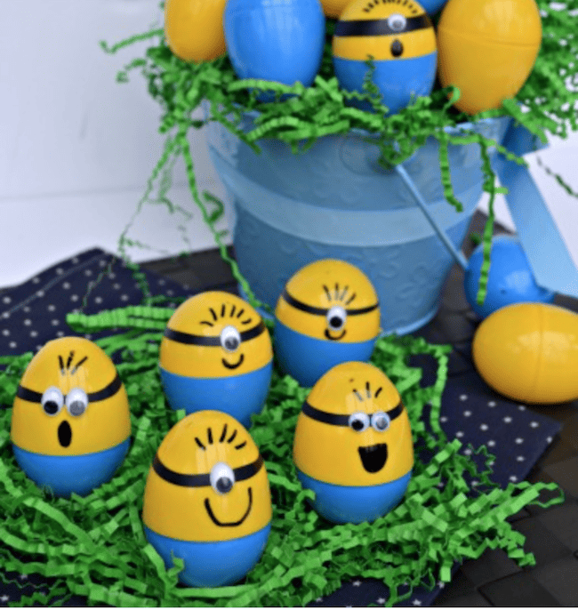 18 "egg-cellent" Easter egg decorating ideas that are absolutely creative and fun! Many of these ideas you probably have the supplies for right now. | Design Dazzle