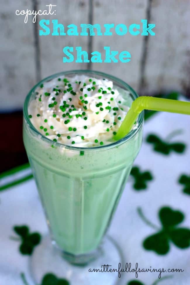 These 15 treats are not only simple but they are fun, easy to involve the kids, and look absolutely DELICIOUS to eat! Your kids will love them! | Design Dazzle