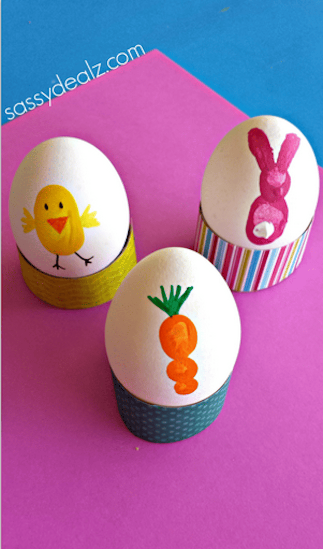 18 "egg-cellent" Easter egg decorating ideas that are absolutely creative and fun! Many of these ideas you probably have the supplies for right now. | Design Dazzle