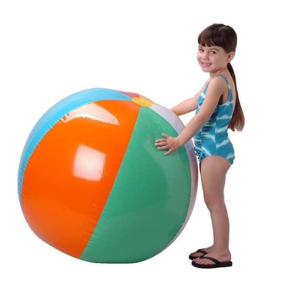  You can easily take an outdoor party from drab to fab with these 20 hilarious giant-sized adult and kids outdoor toys! | Design Dazzle