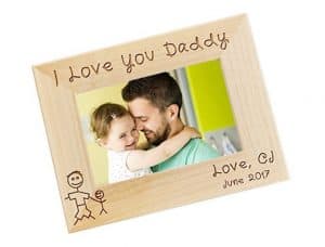 10 meaningful gifts that you can give your dad or husband to let them know just how much they mean to you on Father's Day! | Design Dazzle