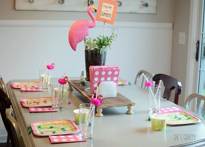 easy dinner party idea summer celebration, family dinner, flamingo party
