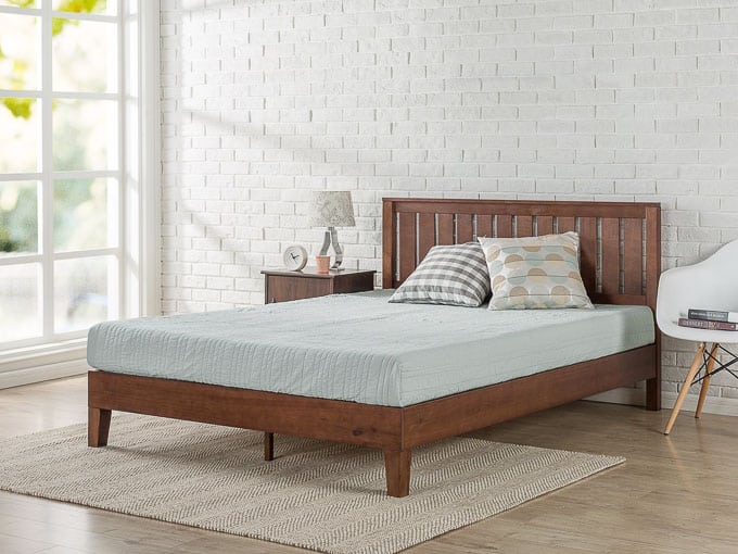 Look no further for a gorgeous and inexpensive bed because I've already done for you, I have round up 20 of affordable and stylish beds all for under $200! | Design Dazzle