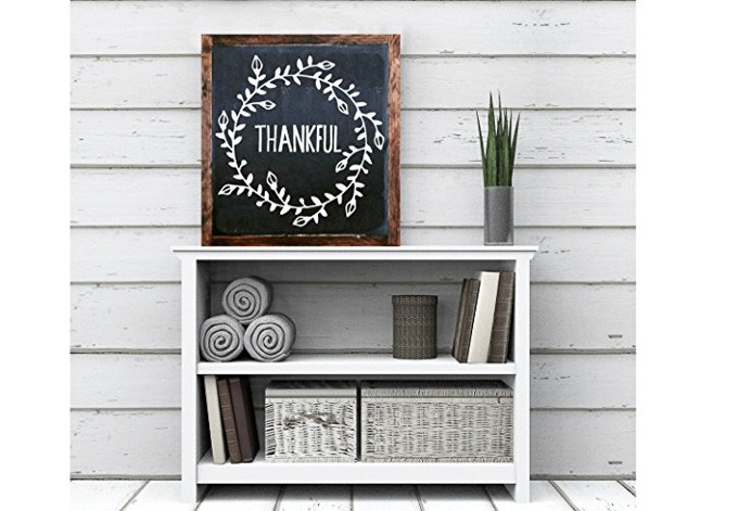 This post has 15+ fall items to decorate with! Add a little bit of fall into every room of your house without putting much work or effort into it! | Design Dazzle