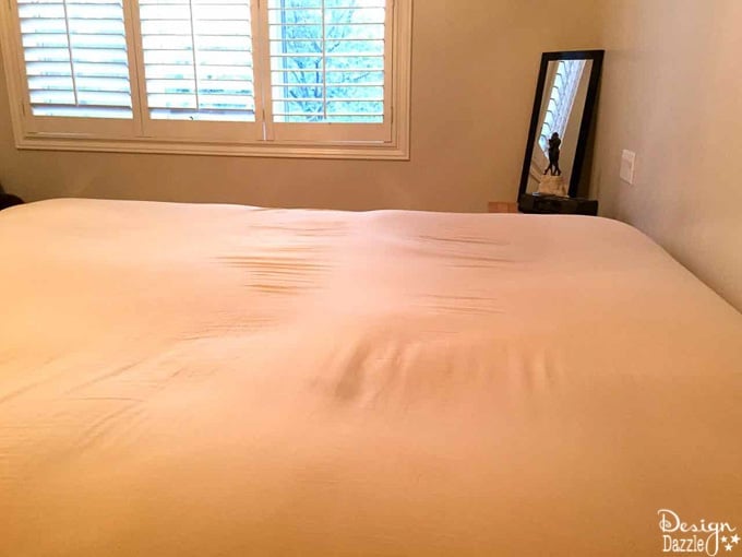 If you're looking for a bed that's inviting, comfy, and inexpensive then you've come to the right place! This post has the details of my favorite mattress. | Design Dazzle