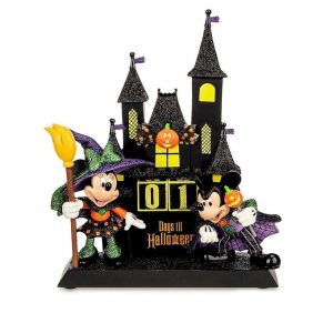 This post has 30+ amazing Disney Themed Halloween Amazon finds to brighten up your home decor, apparel, or even your nails! | Design Dazzle