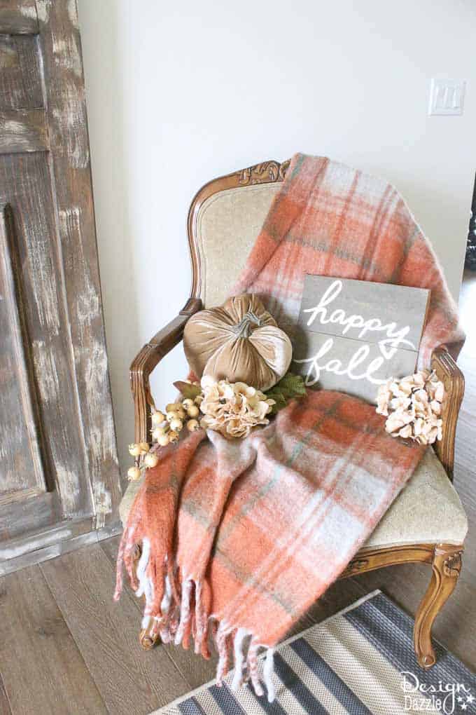 If you're looking for a post with tons of different and gorgeous fall decorating ideas then you have come to the right place! | Fall Home Tour - Design Dazzle