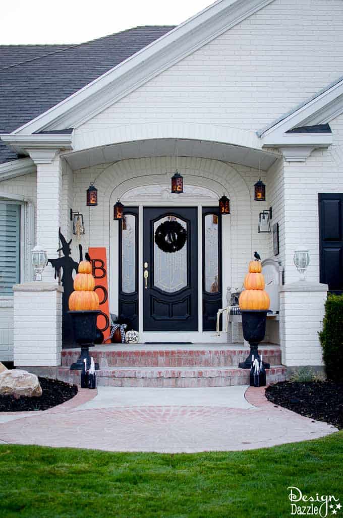 Home Depot's Halloween Style Challenge for my front porch! Fabulous DIY Halloween outdoor decor that includes a fire breathing dragon! #Halloween #halloweendecorations #frontporchideas || Design Dazzle 