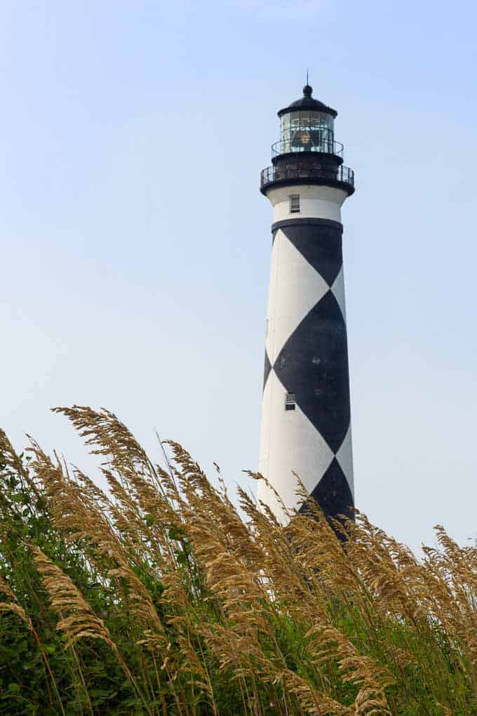 There is something magical about the beaches in North Carolina. It could be the laid back southern vibe, the people, or just the gorgeous scenery! | Design Dazzle