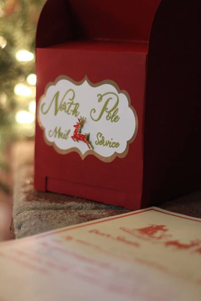 DIY Santa's Mailbox for your kiddos to make! 