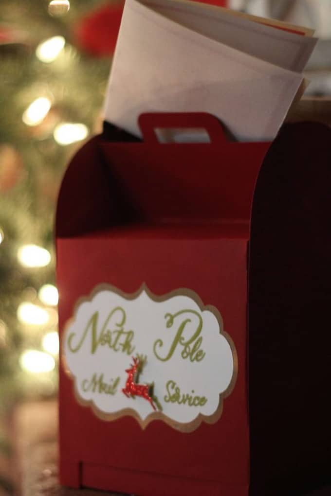 DIY Santa's Mailbox for your kiddos to make! 