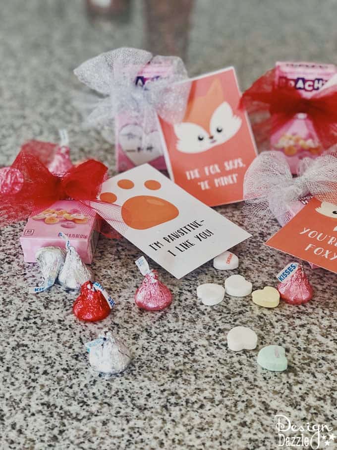 The expenses of buying Valentine's Day cards can really add up! These adorable Free Printable Foxy Valentines are the perfect solution! | Design Dazzles