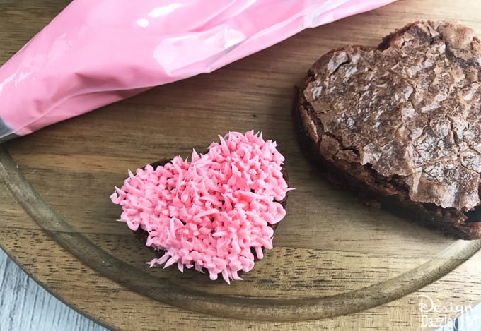 Are you in charge your child's class party? These adorable monster heart brownies are a very fast and easy dessert to make for Valentine's Day! | Design Dazzle