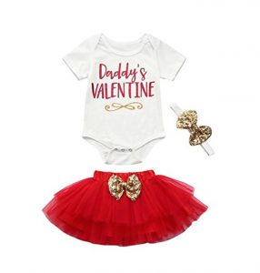 With the day of love right around the corner, here are 26 adorable and affordable Valentine's Day outfits for the whole family! | Design Dazzle 