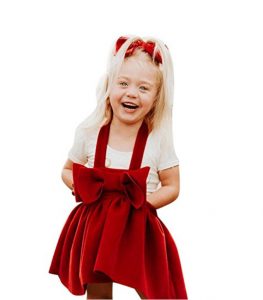 With the day of love right around the corner, here are 26 adorable and affordable Valentine's Day outfits for the whole family! | Design Dazzle 