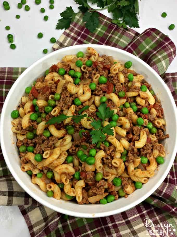 This Perfect Irish Pasta recipe is colorful, delicious, and a great way to celebrate St. Patricks day with your family! So try something new and make this delicious Irish Pasta recipe! | Design Dazzle