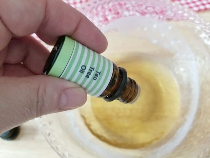 You will love this healing essential oils salve! It's so easy to make and so amazing. It helps soothe and heal minor cuts, bruises, and burns.