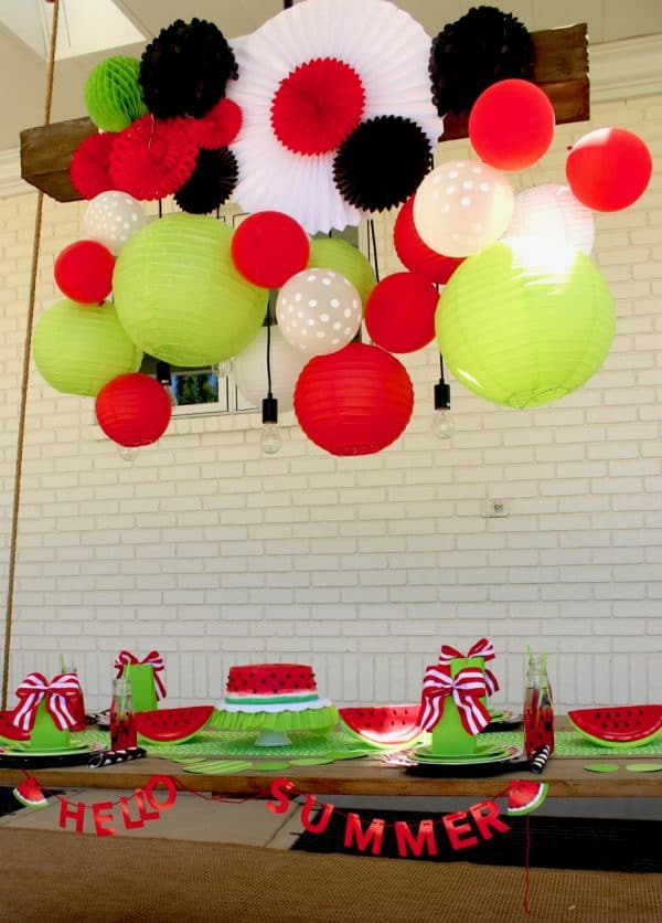 Learn how I set up this cute summer watermelon birthday party. Plan a super fun and exciting summer birthday for your kids! | Design Dazzle