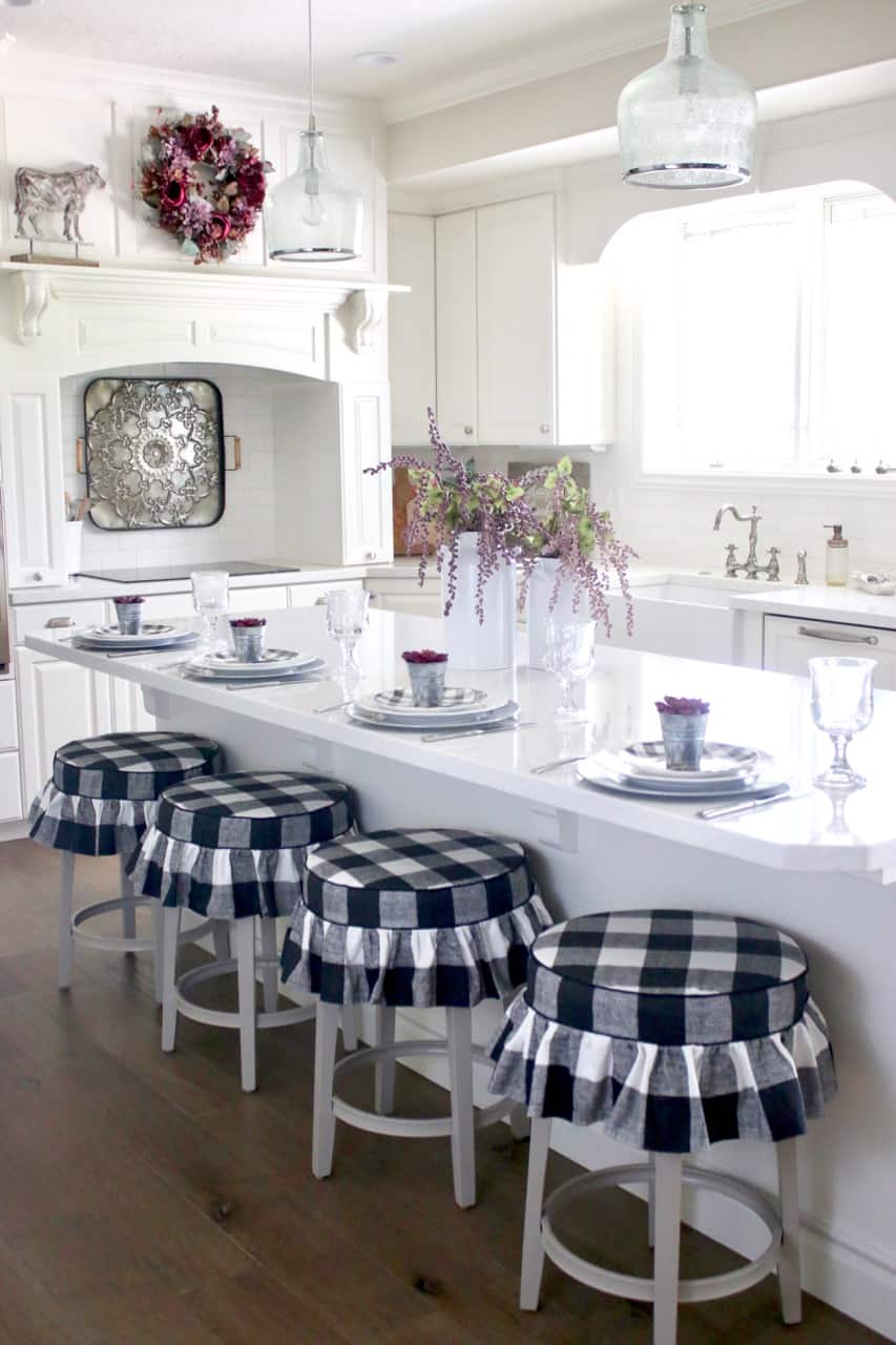 Decorating My Kitchen Farmhouse Style - Design Dazzle