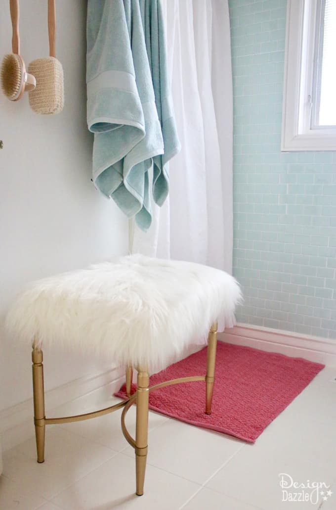 Tiling doesn't have to be difficult! As part of my bathroom remodel I'm showing you how I used Tic Tac Tiles to make my tiling process easy peasy! | Design Dazzle Tiling doesn't have to be difficult! As part of my bathroom remodel I'm showing you how I used Tic Tac Tiles to make my tiling process easy peasy! | Design Dazzle