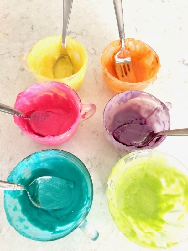 TWO ingredients and then dipped the Oreo Truffle balls in melted candy and you've got some VERY CUTE colorful monster Oreo truffle balls! - Design Dazzle