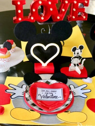 Mickey and minne valentines celebration 7