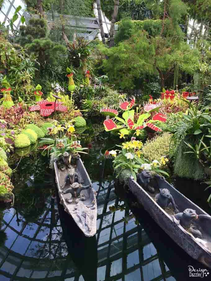 One of my all-time favorite parts of our trip to Singapore was visiting the Gardens by the Bay attractions. They are breathtakingly beautiful, a must-do! | Design Dazzle