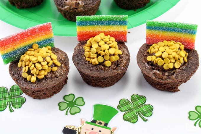 St patricks day brownie bites 9