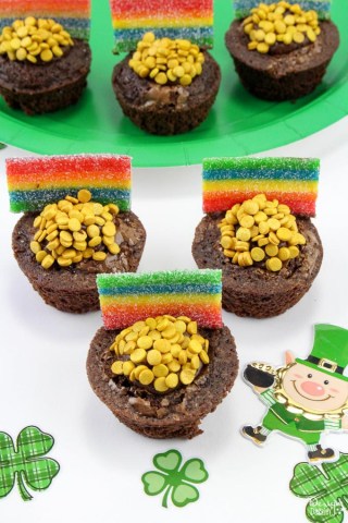 St patricks day brownie bites 7