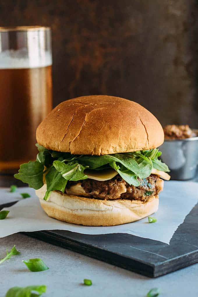 Smoked gouda beer burgers