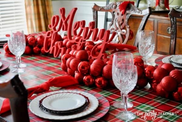 Christmas chairs 4 ways by the party teacher 38